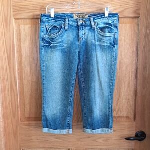 Sz 9 Junior's Hint Vintage Look Denim Capri Jeans